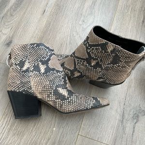 Dolce Vita snakeskin booties size 6